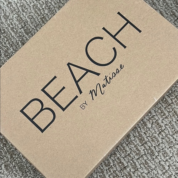 Black Woven Platform Sandals - Picture 4 of 5